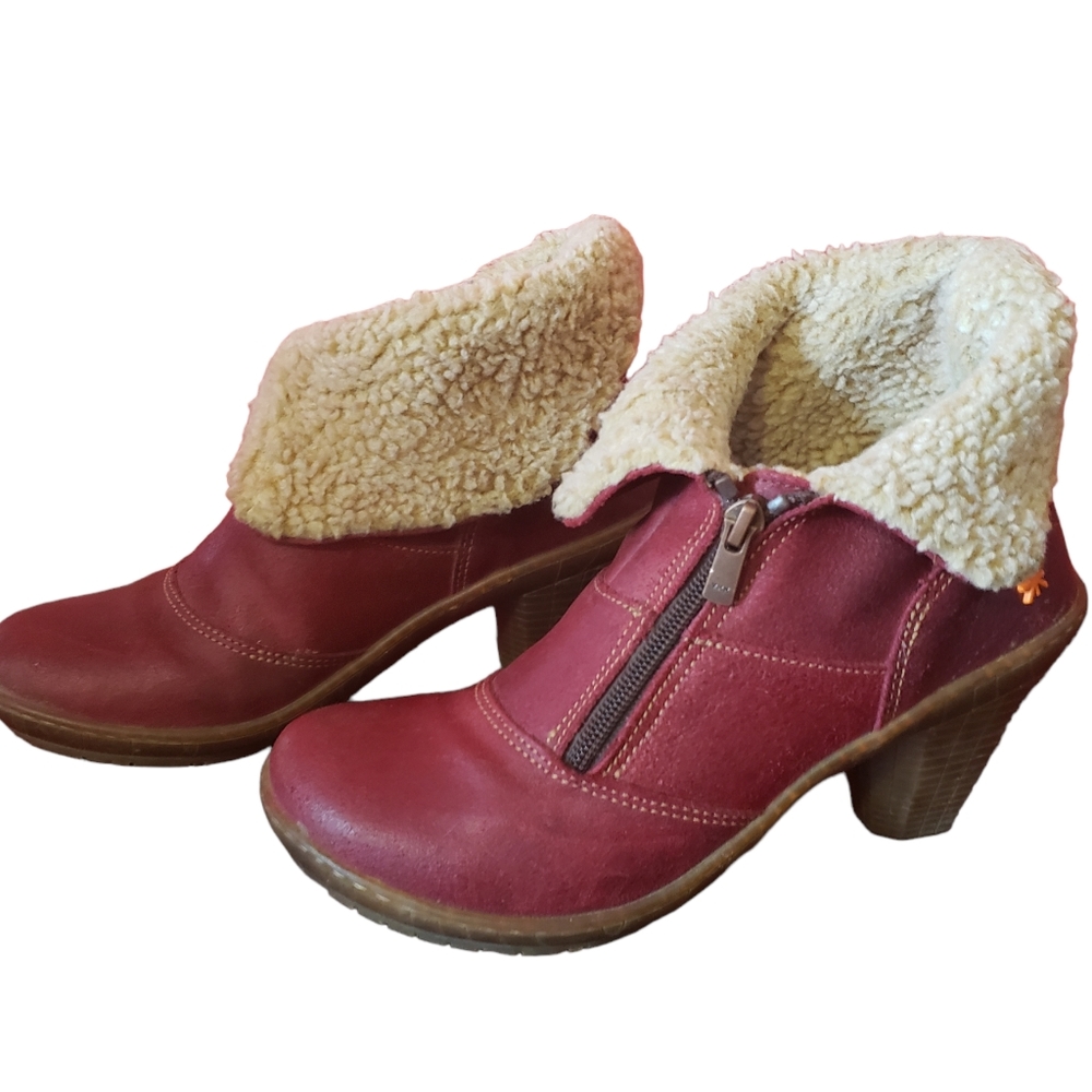 The art company women’s leather ankle boots size 38 eur 8 US